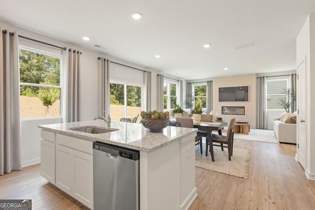 5108 Union Heights Way, Flowery Branch, GA 30542