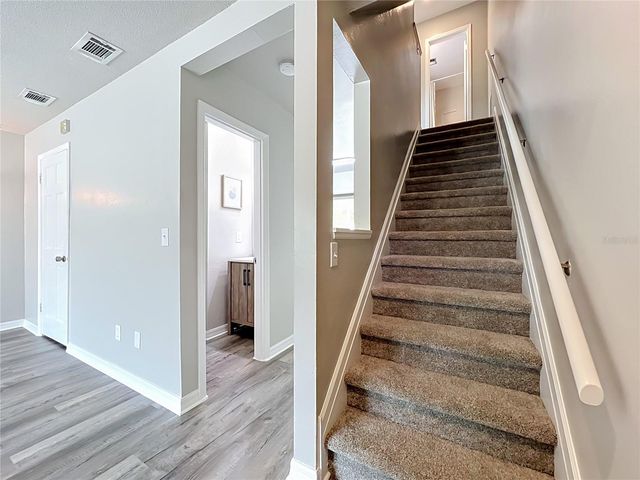 2312 S PARK AVENUE, Sanford, FL 32771