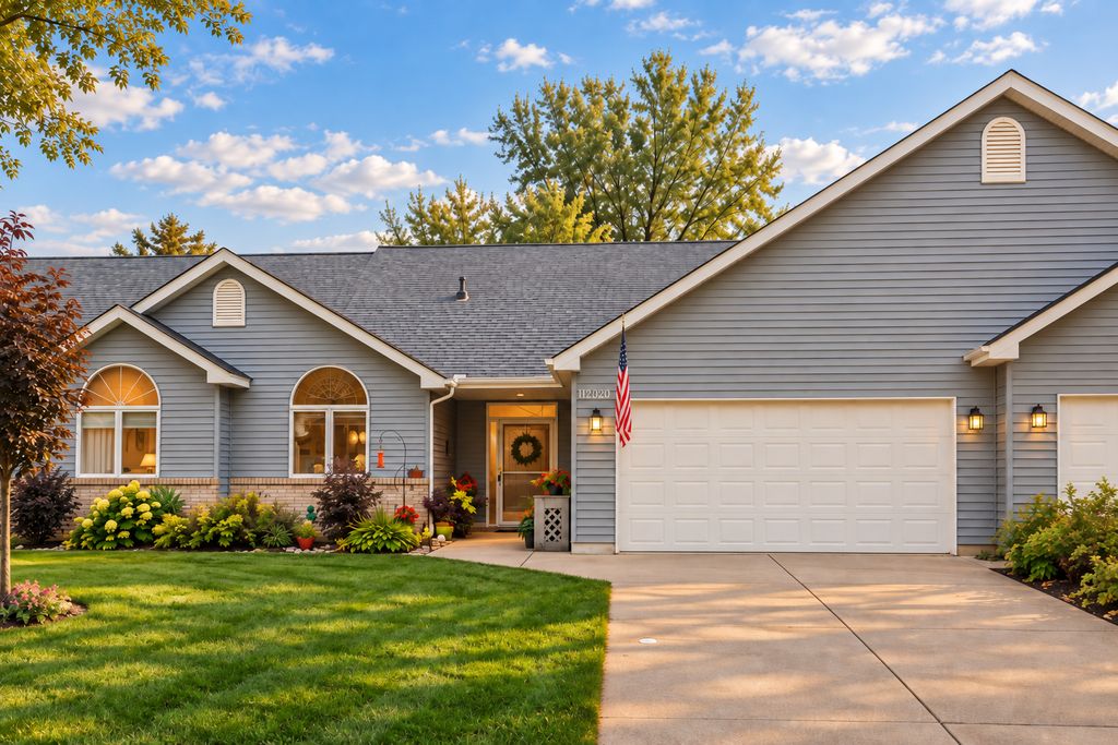 112020 Hidden Creek Place, Chaska, MN 55318 — exterior