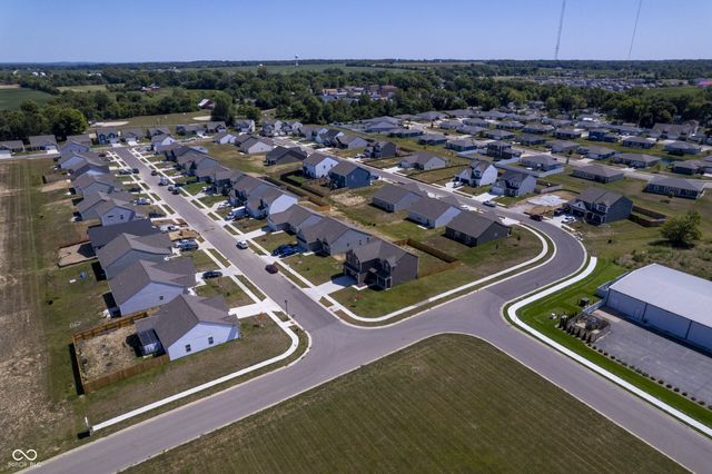 616 Lena Lane, Trafalgar, IN 46181