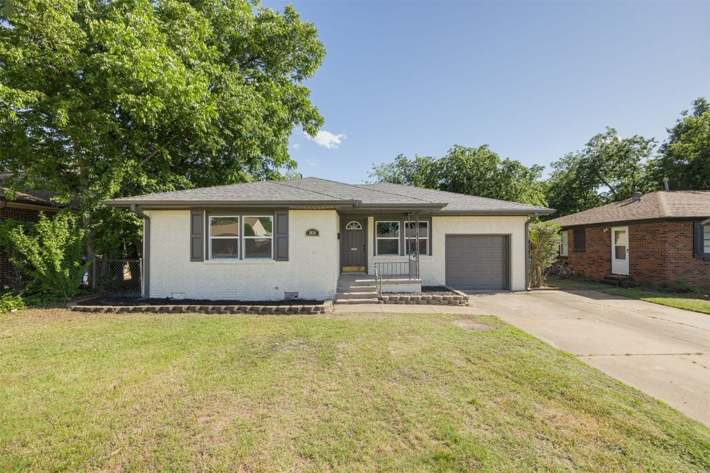 2020 hasley dr Drive, The Village, OK 73120
