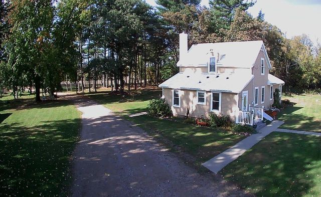 N2784 9TH AVENUE, Hancock, WI 54943
