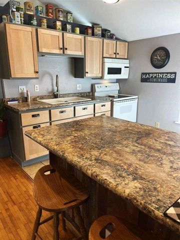 N2784 9TH AVENUE, Hancock, WI 54943
