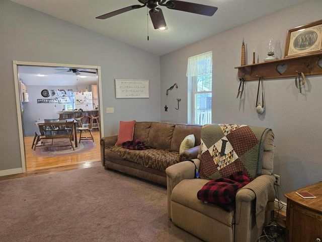 N2784 9TH AVENUE, Hancock, WI 54943