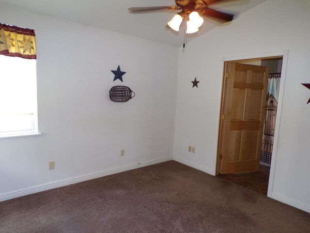 N2784 9TH AVENUE, Hancock, WI 54943