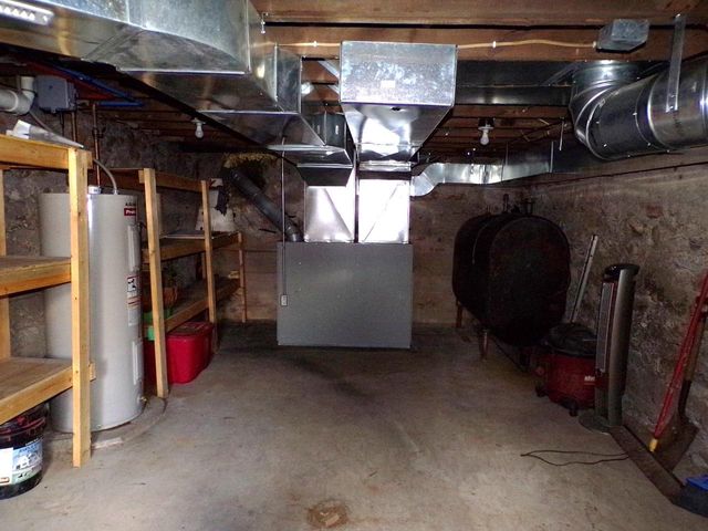 N2784 9TH AVENUE, Hancock, WI 54943