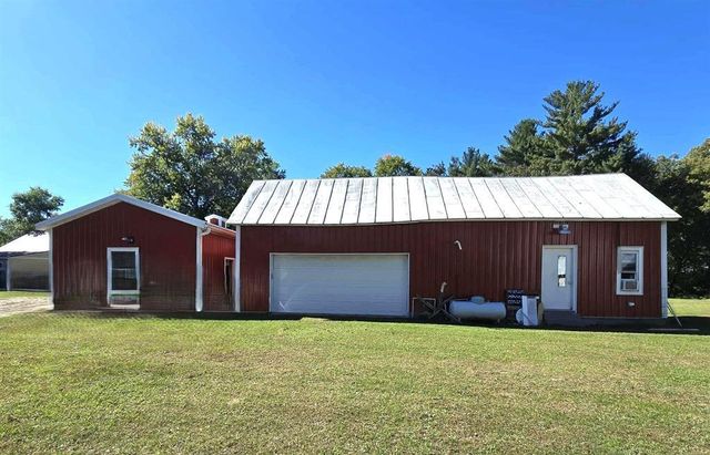 N2784 9TH AVENUE, Hancock, WI 54943