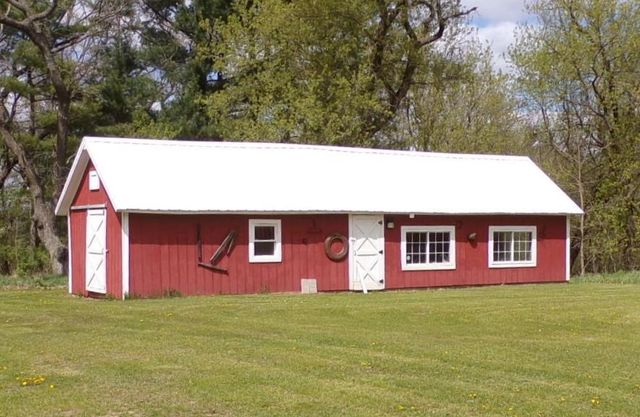 N2784 9TH AVENUE, Hancock, WI 54943