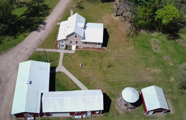 N2784 9TH AVENUE, Hancock, WI 54943