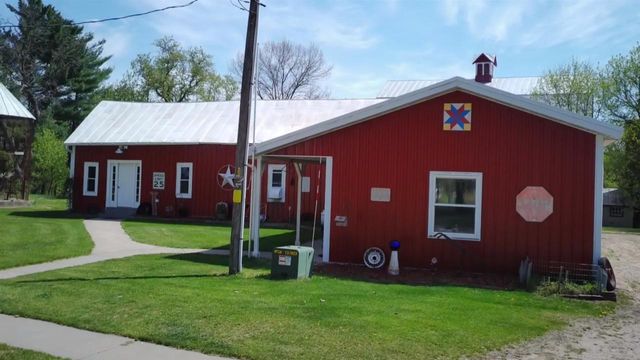 N2784 9TH AVENUE, Hancock, WI 54943
