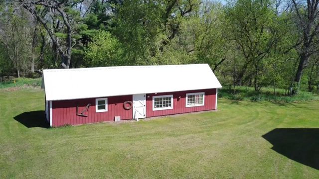 N2784 9TH AVENUE, Hancock, WI 54943