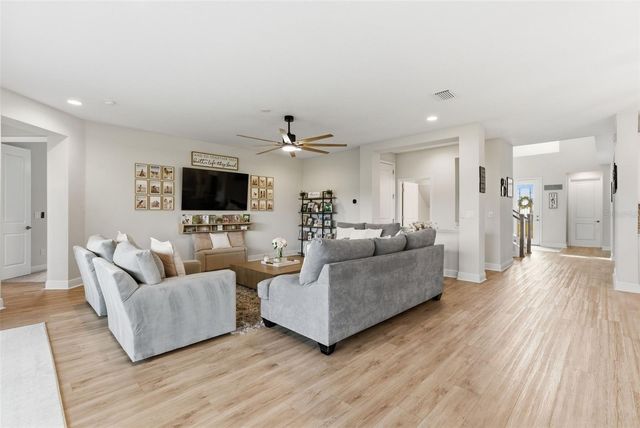 12962 STEED TRACE LOOP, Lithia, FL 33547