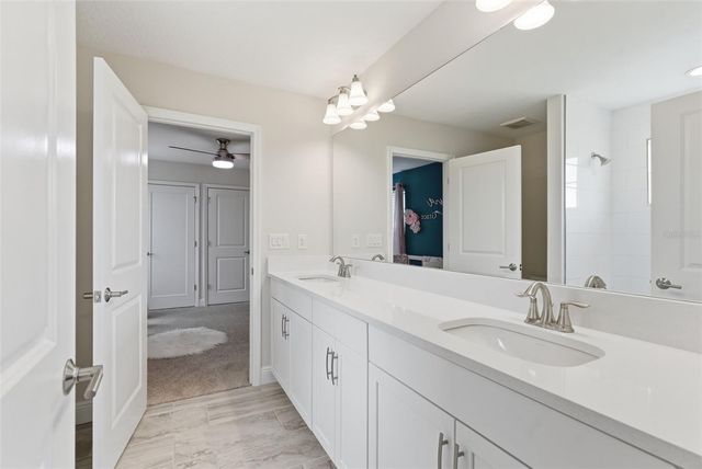 12962 STEED TRACE LOOP, Lithia, FL 33547