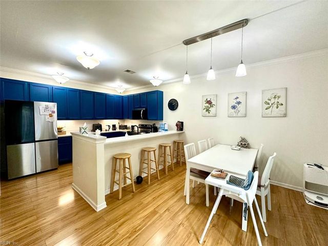 4329 Farringdon WAY, Chesapeake, VA 23321