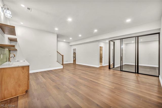 690 Club Drive W, Aurora, OH 44202