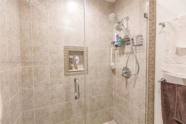 9404 SW 8th Ter 9404, Miami, FL 33174