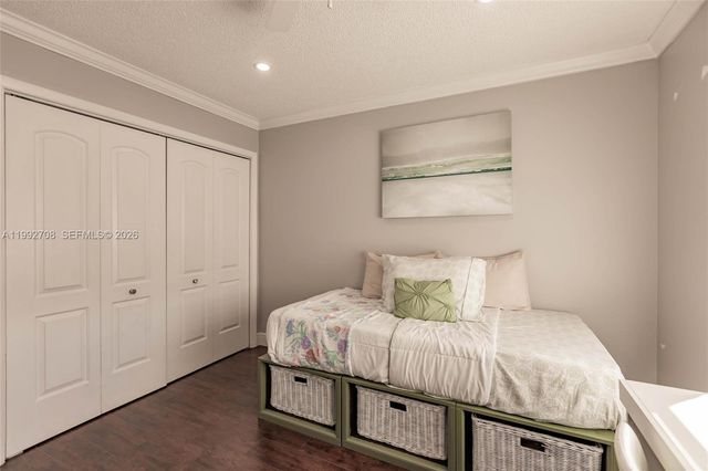 9404 SW 8th Ter 9404, Miami, FL 33174