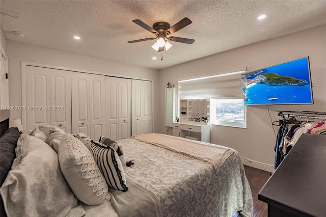 9404 SW 8th Ter 9404, Miami, FL 33174