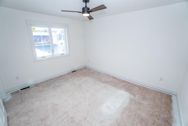 W206N16178 Stonebrook DRIVE, Jackson, WI 53037