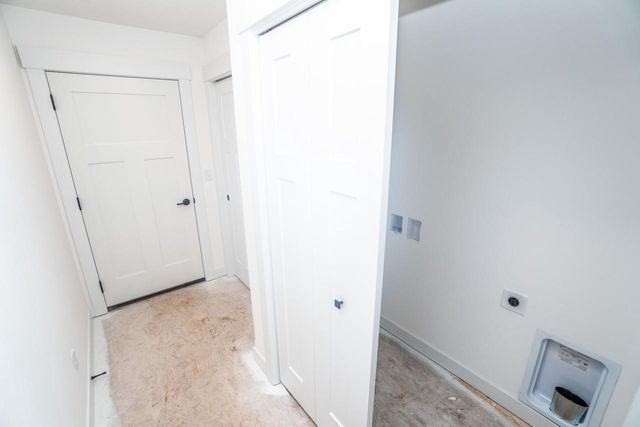 W206N16178 Stonebrook DRIVE, Jackson, WI 53037