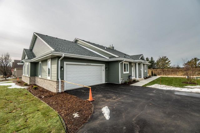 W206N16178 Stonebrook DRIVE, Jackson, WI 53037