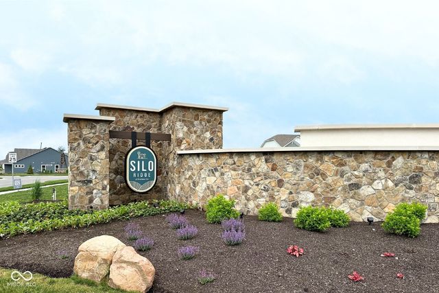 12551 Cattle Ridge Drive, Noblesville, IN 46060