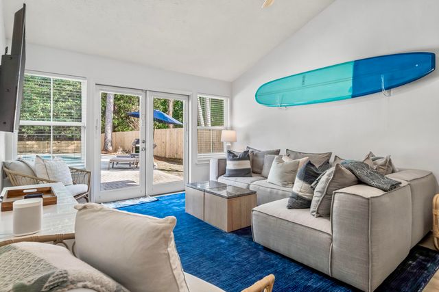 100 Canal Street, Santa Rosa Beach, FL 32459