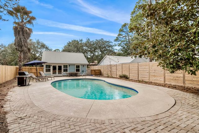 100 Canal Street, Santa Rosa Beach, FL 32459