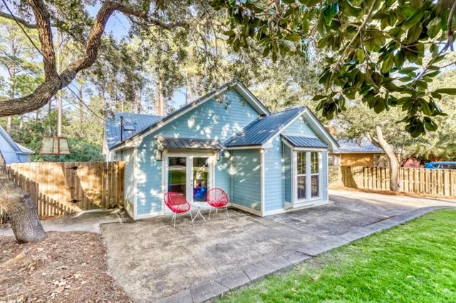100 Canal Street, Santa Rosa Beach, FL 32459
