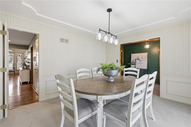 12333 Pembroke Lane, Leawood, KS 66209