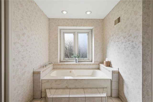 12333 Pembroke Lane, Leawood, KS 66209