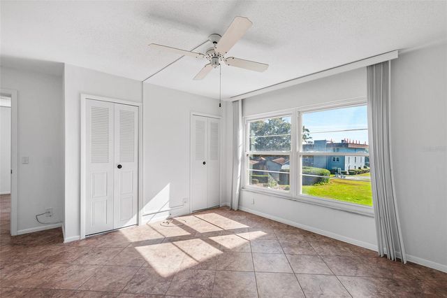 333 LAKE HOWARD DRIVE NW 211A, Winter Haven, FL 33880