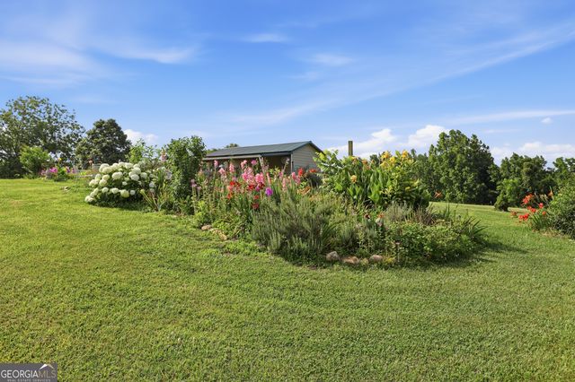 180 Mary Davidson Drive, Cleveland, GA 30528