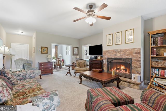 180 Mary Davidson Drive, Cleveland, GA 30528