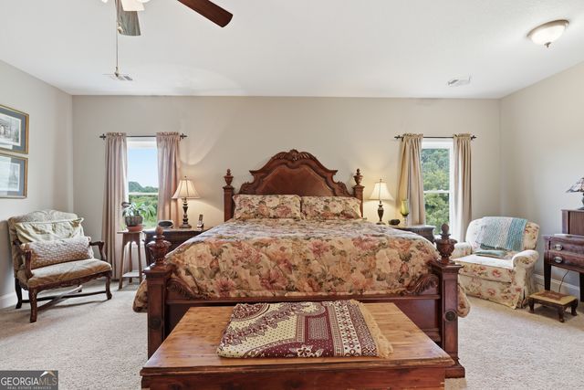 180 Mary Davidson Drive, Cleveland, GA 30528