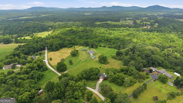 180 Mary Davidson Drive, Cleveland, GA 30528