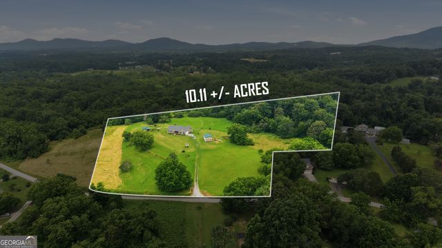 180 Mary Davidson Drive, Cleveland, GA 30528