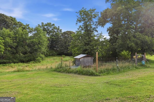 180 Mary Davidson Drive, Cleveland, GA 30528