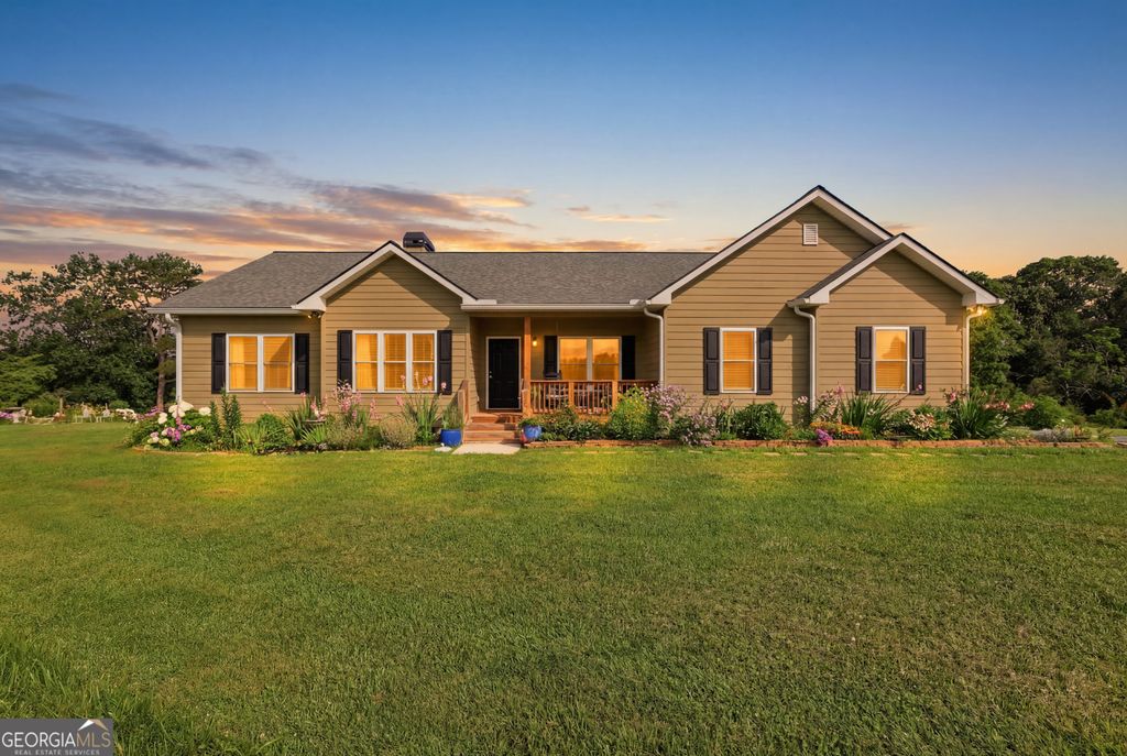 180 Mary Davidson Drive, Cleveland, GA 30528