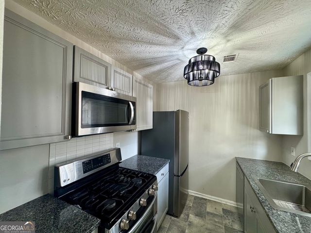 4922 Windsor Downs Lane, Decatur, GA 30035