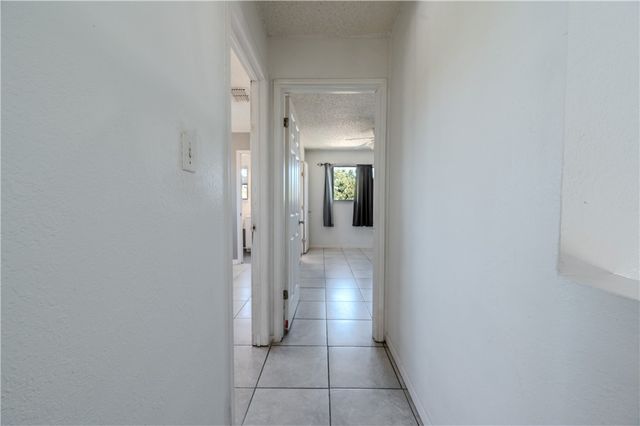 2301 Vialoux Dr, Corpus Christi, TX 78418