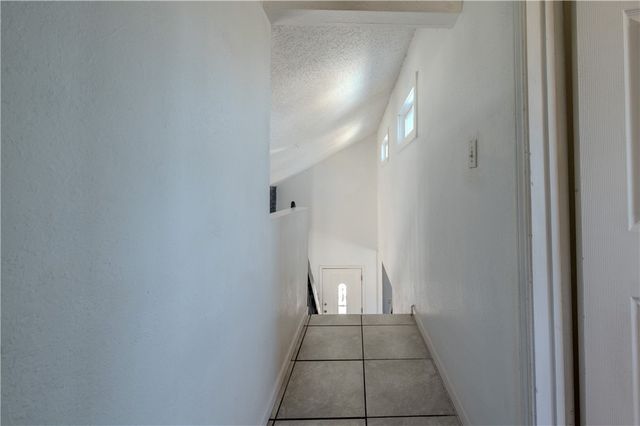 2301 Vialoux Dr, Corpus Christi, TX 78418