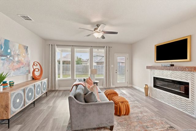 227 Wickersham, Boerne, TX 78015