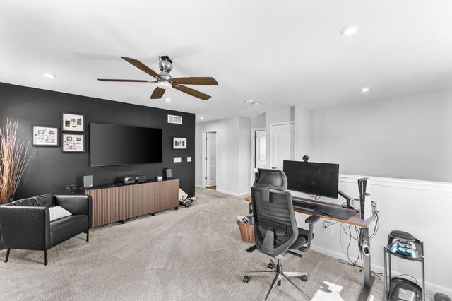 9758 Brindlewood Drive, Plain City, OH 43064