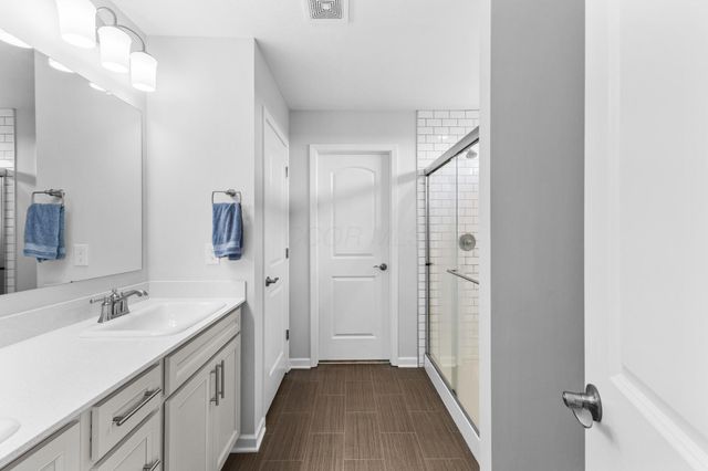 9758 Brindlewood Drive, Plain City, OH 43064