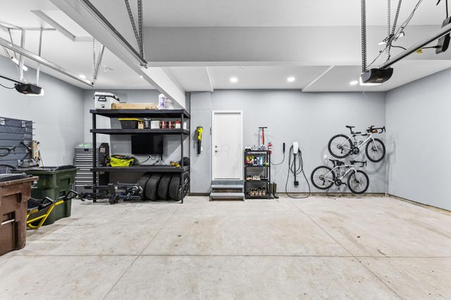 9758 Brindlewood Drive, Plain City, OH 43064