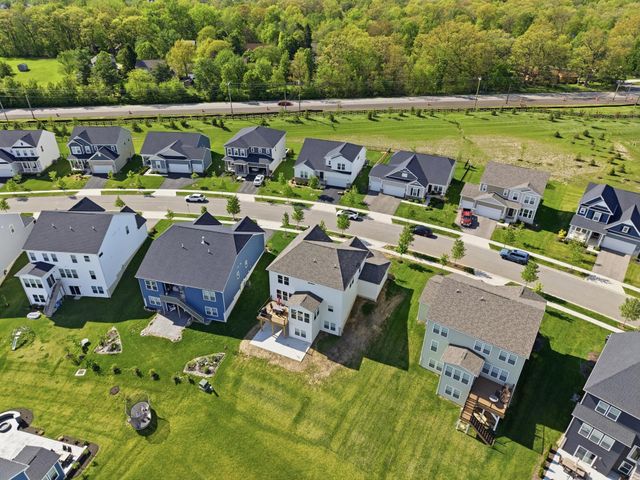 9758 Brindlewood Drive, Plain City, OH 43064