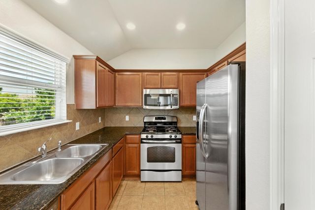 168 Voyager CV, Kyle, TX 78640