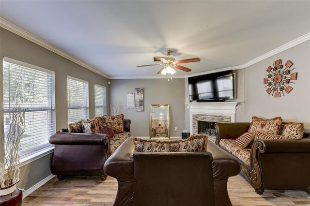 16606 Hodgefield Lane, Houston, TX 77090