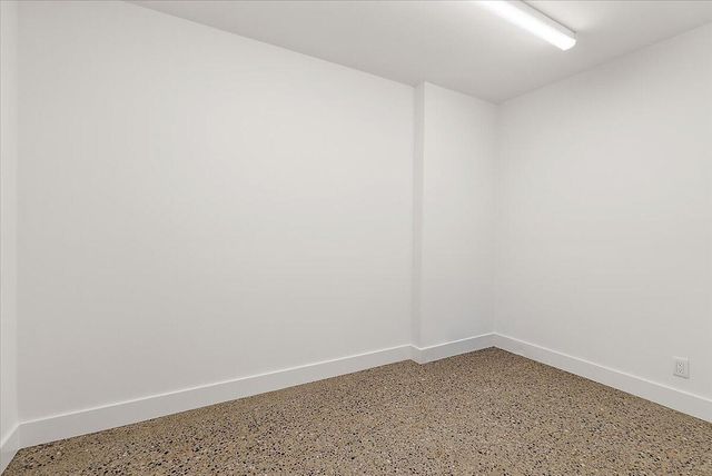 317 N Lakeshore Avenue, Holland, MI 49424